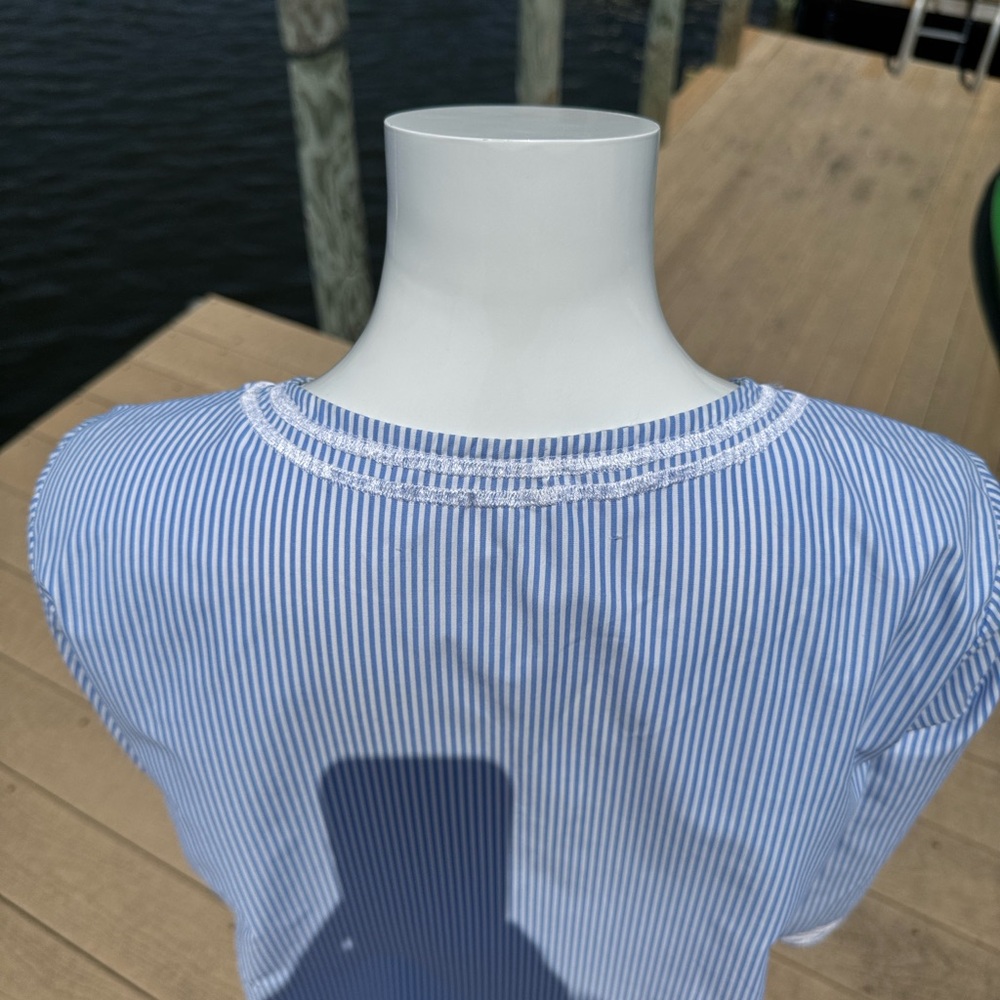 Blue and White Embroidered Tunic Top - Picture 6 of 15